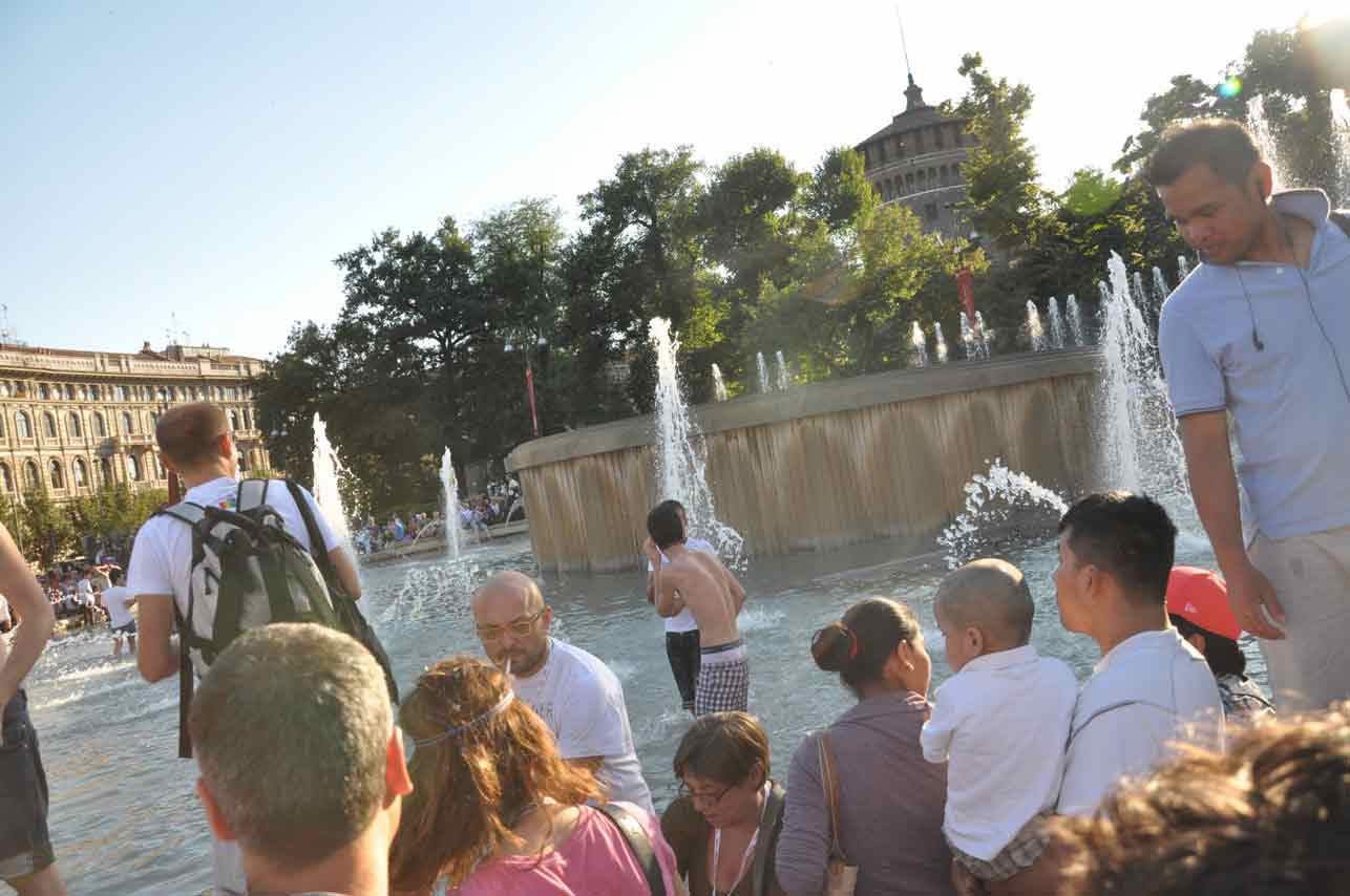 Milano Pride 2011: 60 mila in piazza con New York nel cuore