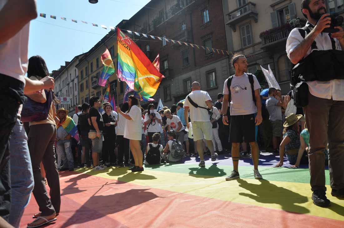 Milano Pride 2011: 60 mila in piazza con New York nel cuore