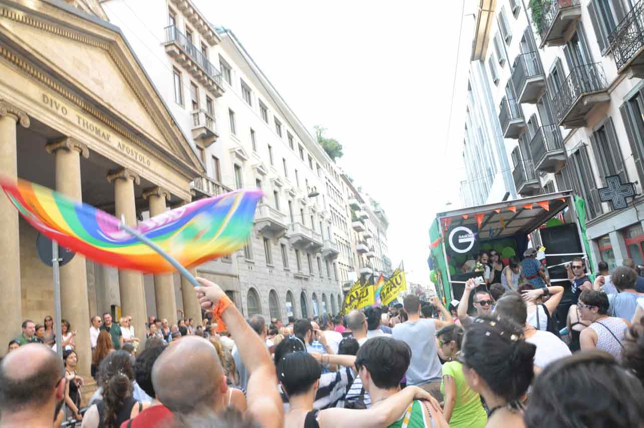 Milano Pride 2011: i carri del Christopher Street Day