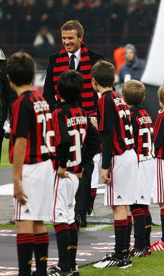 Le foto di Beckham e Victoria a Milano
