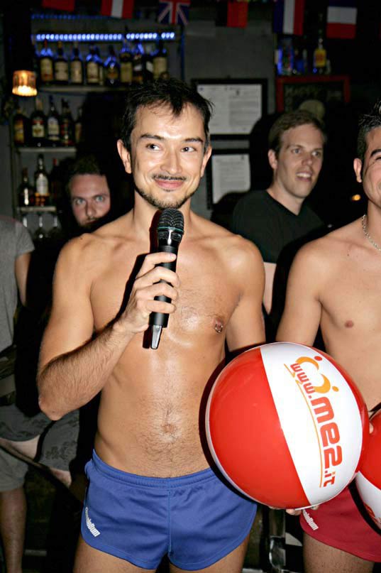 Edward, Mister Gay Lelephant in sfida per Mister Gay Italia