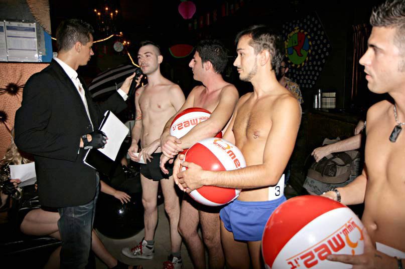 Edward, Mister Gay Lelephant in sfida per Mister Gay Italia