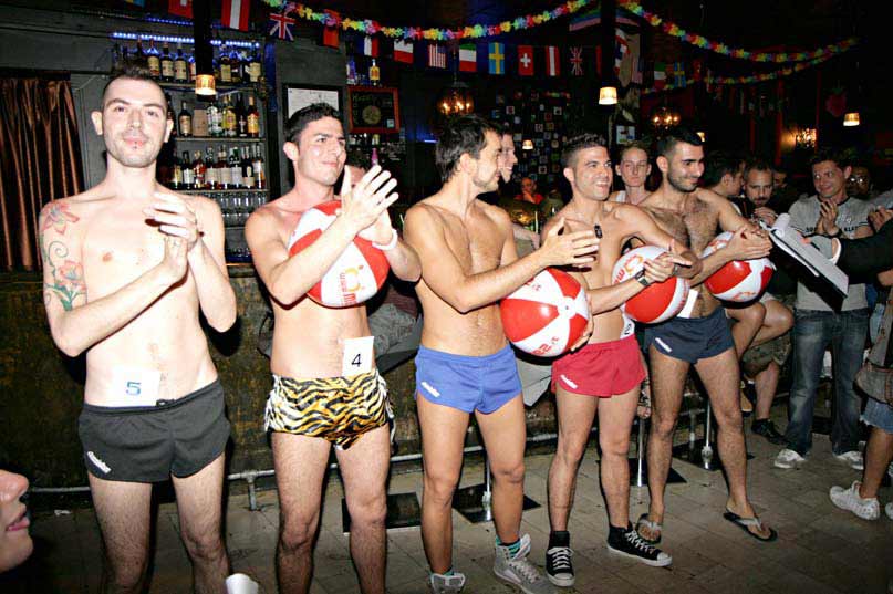 Edward, Mister Gay Lelephant in sfida per Mister Gay Italia