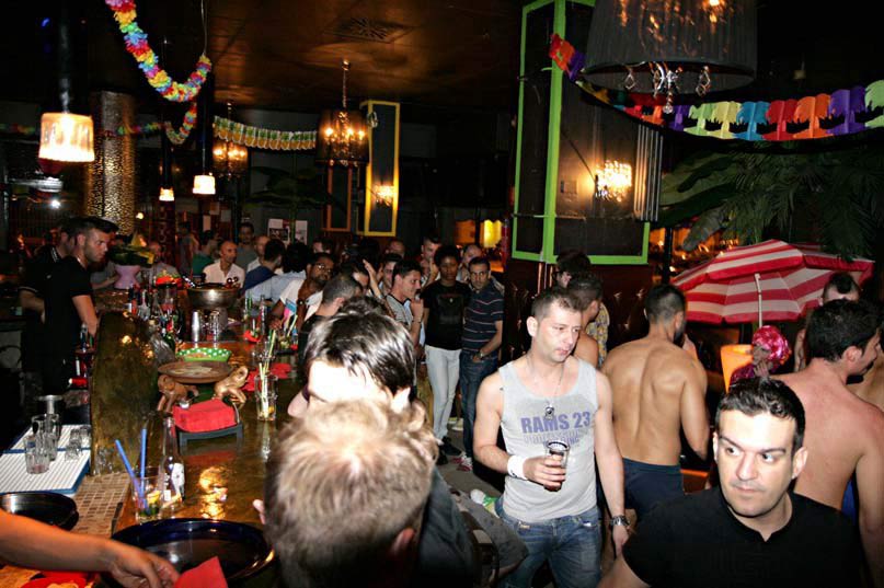 Edward, Mister Gay Lelephant in sfida per Mister Gay Italia