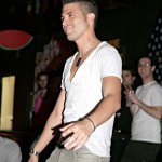 Edward, Mister Gay Lelephant in sfida per Mister Gay Italia - Thumbnail