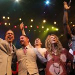 Broadway, durante il musical si sposano tre coppie - Thumbnail