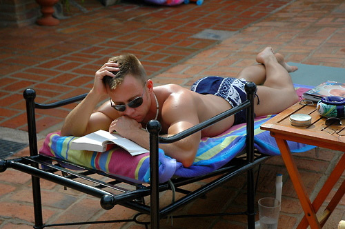 Hot Guys Reading Books: il lato sexy della lettura