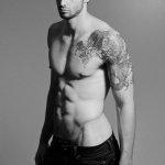Lucas, il calciatore brasiliano diventato modello DSquared - Thumbnail