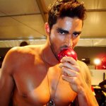 Lucas, il calciatore brasiliano diventato modello DSquared - Thumbnail