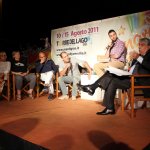 Le foto di Carlo Giovanardi al Mardi Gras di Torre del Lago - Thumbnail