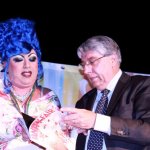 Le foto di Carlo Giovanardi al Mardi Gras di Torre del Lago - Thumbnail