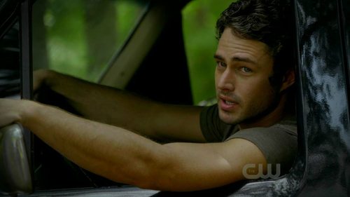 Taylor Kinney, da licantropo a modello per Lady Gaga