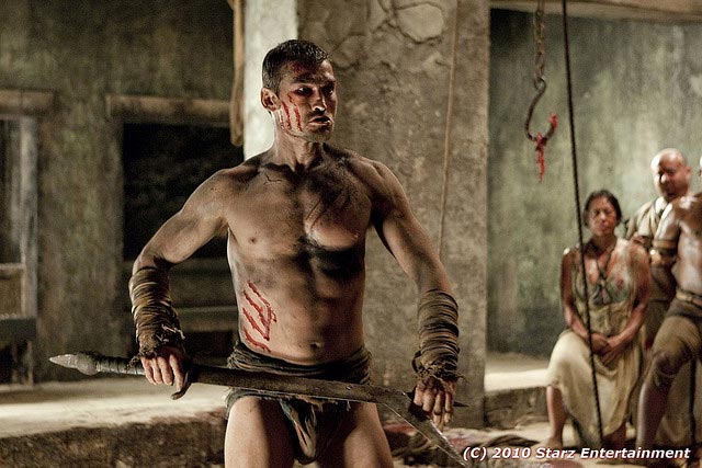 Addio ad Andy Whitfield: ecco le immagini migliori