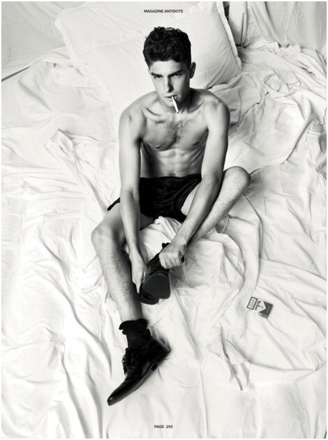 Boiys, boys, boys: i ragazzi di D&G a letto per Antidote