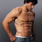 Calendari 2012: tatuaggi sui muscoli dei rugysti australiani - Thumbnail