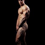 Calendari 2012: tatuaggi sui muscoli dei rugysti australiani - Thumbnail