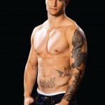 Calendari 2012: tatuaggi sui muscoli dei rugysti australiani - Thumbnail