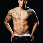 Calendari 2012: tatuaggi sui muscoli dei rugysti australiani - Thumbnail