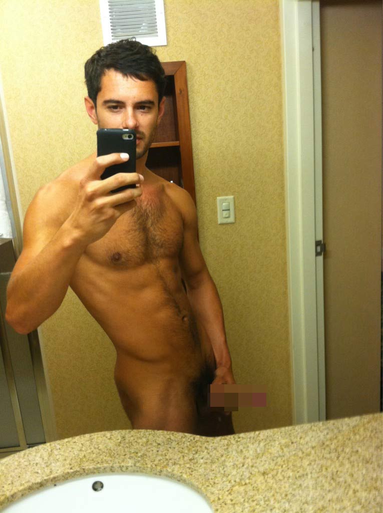 I porno attori gay e il loro iPhone