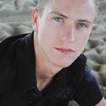 Modelli: il giovanissimo Christian Yanik - Thumbnail
