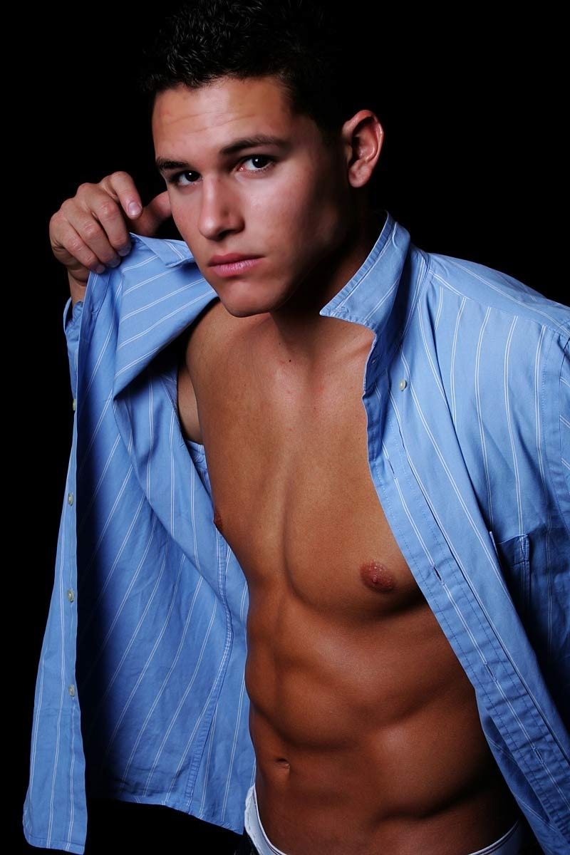 Corey Saucier, lo studente con i pettorali da cow boy