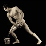 Eros, astri e natura: il calendario Men in the Alps 2012 - Thumbnail