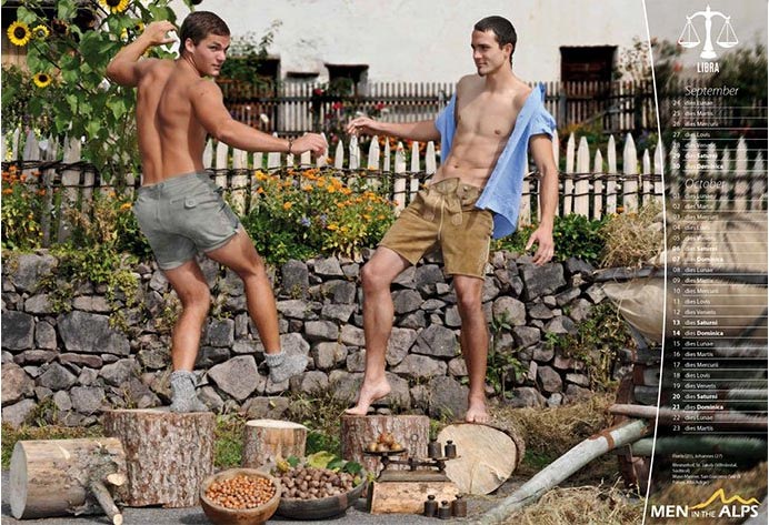 Eros, astri e natura: il calendario Men in the Alps 2012