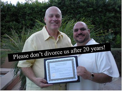 L'urlo delle coppie in California: "Non divorziateci!"