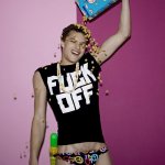 Le icone pop gay sui corpi dei ragazzi di Coitus - Thumbnail