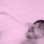 Matthieu: il fascino della depilazione in un bagno di Parigi - Thumbnail
