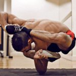 RubberLegz, il ballerino e designer che ama contorcersi - Thumbnail