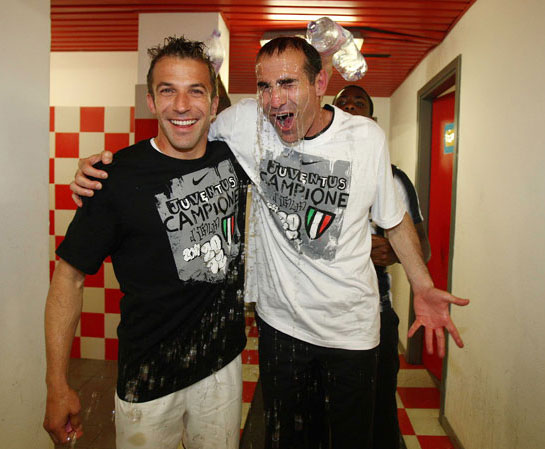 La Juve campione d'Italia: la gioia negli spogliatoi