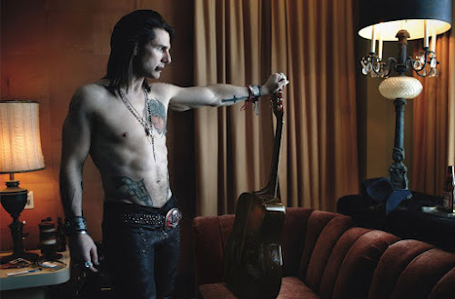 Tom Cruise sexy e trasgressivo nei panni di Stacee Jaxx