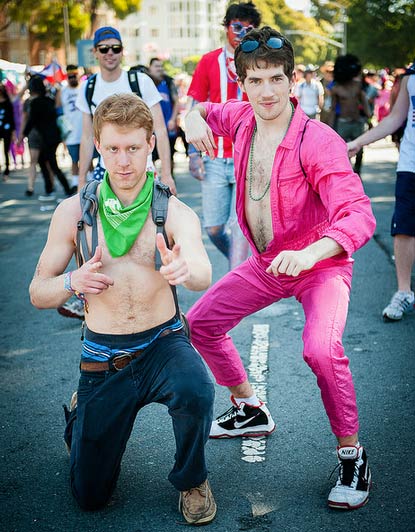 Bay to Breakers: gli etero sfilano che sembra un Gay Pride