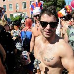 Bay to Breakers: gli etero sfilano che sembra un Gay Pride - Thumbnail