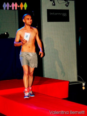 Ecco Alessandro, Mister Gay Friendly Beach Party