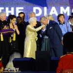 Da Sir Elton a Grace Jones: tutti sul palco per la Regina - Thumbnail