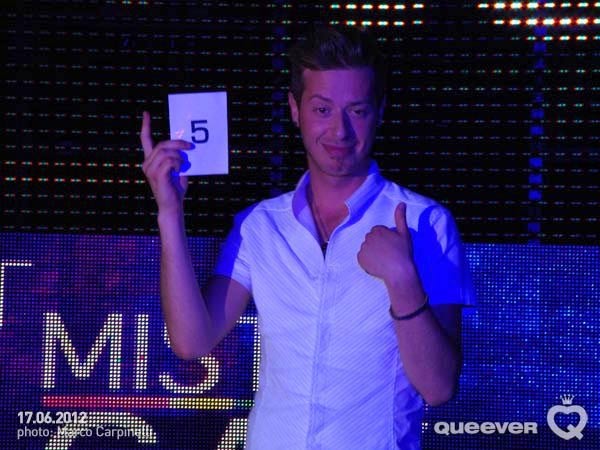 Maury, il bancario che punta a diventare Mister Gay Italia
