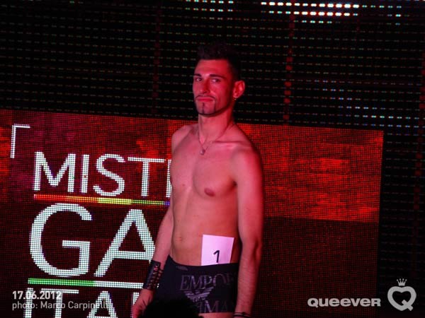 Maury, il bancario che punta a diventare Mister Gay Italia