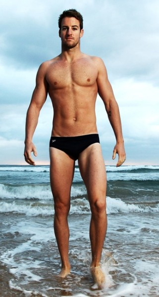 Posano per Mitch Buchannon i campioni del nuoto australiano