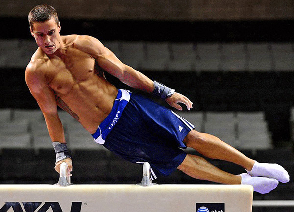 Il bello della ginnastica? Gli atleti che si allenano