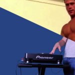 Questo (non) &egrave; un porno gay - Thumbnail