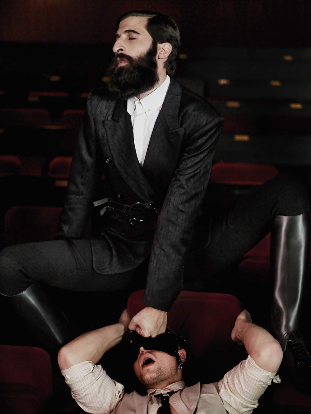 The Bartist: fantasie fetish sul set di HORST