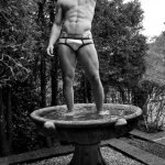 Lucas Rodrigues in costume adamitico per Didio - Thumbnail