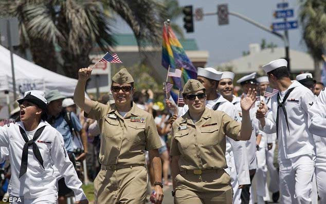 La prima volta dei militari Usa ad un Pride