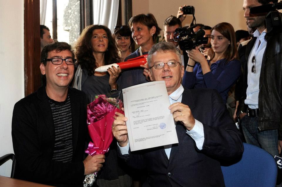 Milano: le prime coppie iscritte al Registro delle Unioni