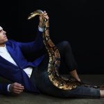Zac Efron e gli animali. L'attore fra ricci, uccelli e volpi - Thumbnail