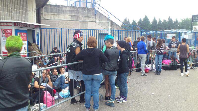 Facce da Gaga: Little Monsters in fila a Milano
