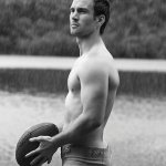 Dieux Du Stade 2013: ecco le foto del nuovo calendario - Thumbnail