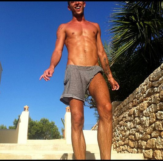 Il giovane modello slovacco Filip Jankovic nudo per Rick Day